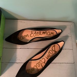 Sam Edelman black suede Riza flats. New!